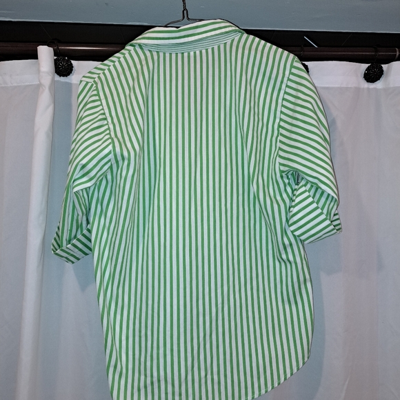 Vintage Casey & Max 3/4 Sleeve Button Front Green/White Stripe Button Tab Shirt - Picture 6 of 10